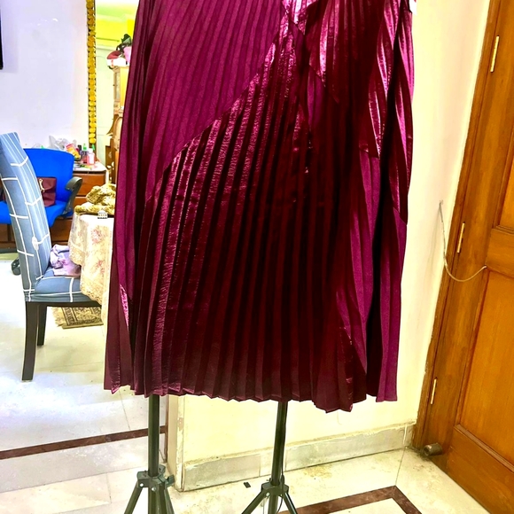 XXL SIZE Plus size Designer BrandNew Alfani double textured finely pleated skirt - Picture 4 of 7